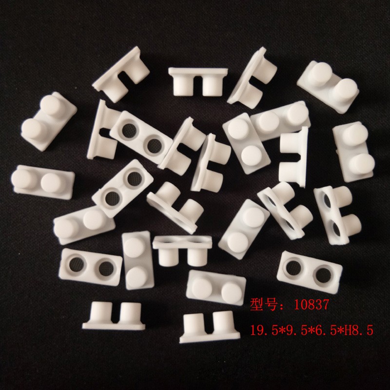 【48812】宏达新材：公司产品系列丰厚具有230多个高温硅橡胶种类商标